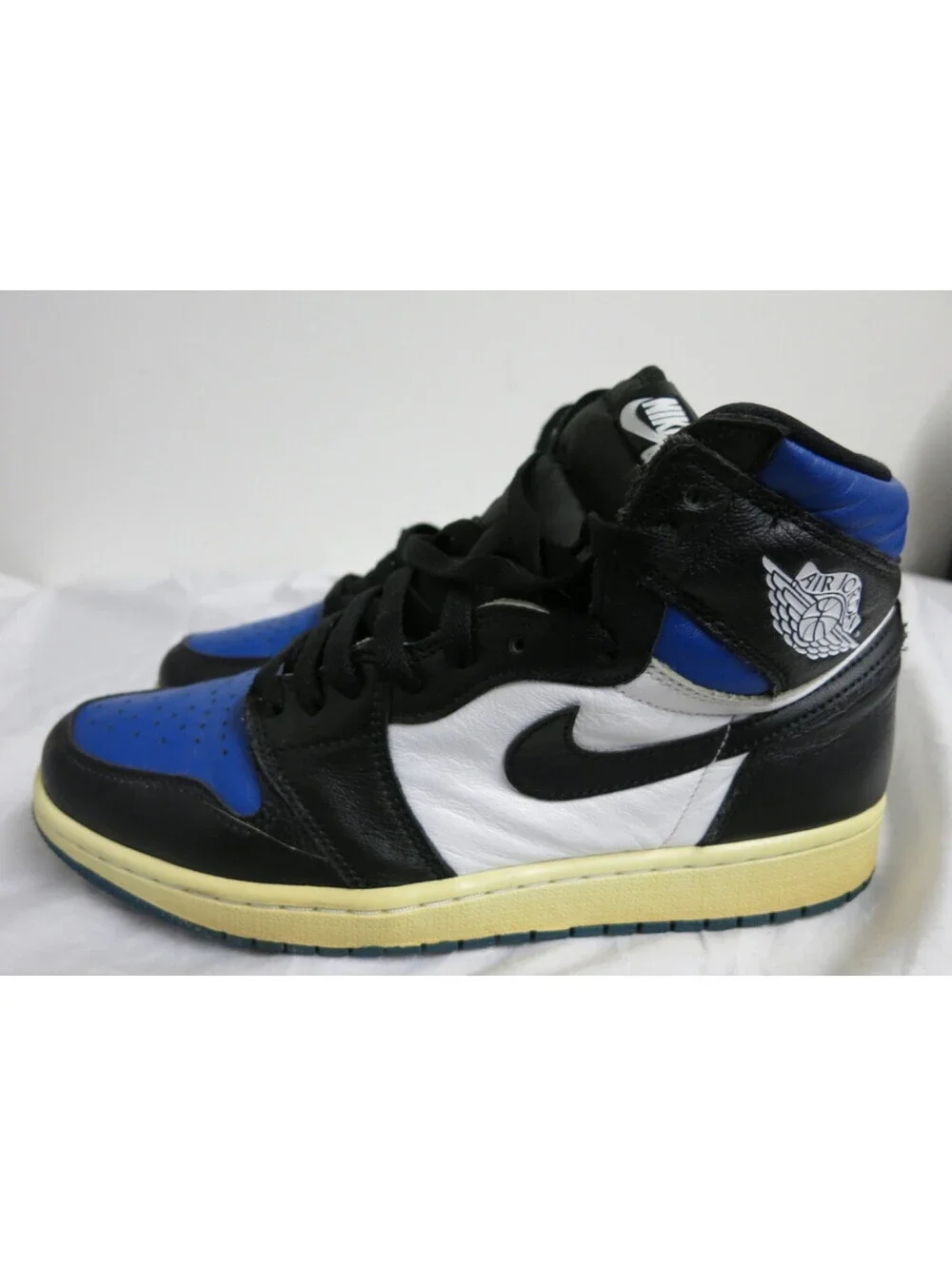 Jordan Air Jordan 1 Retro High OG Royal Toe 2020 555088-041 sz 9.5